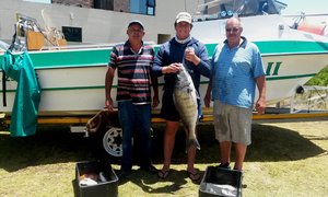 Net sodra jy dink daar's niks